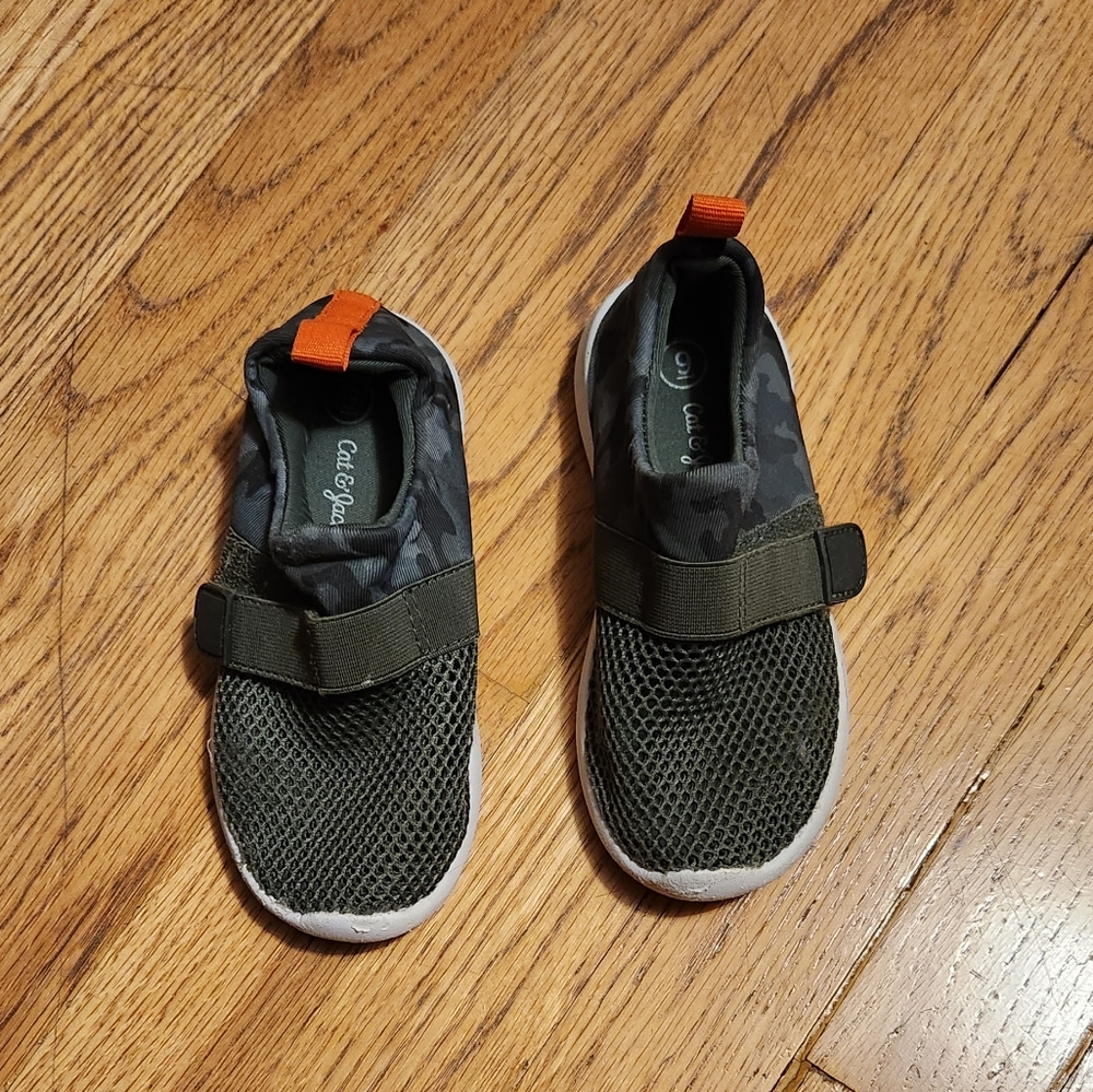 Cat & Jack toddler  boy sneakers